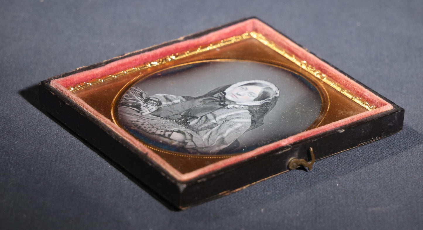 Lot 110 - Antique 1/6th Plate Daguerreotype Photograph, Half Leatherette Union Case, Young Woman In Checked Dress With Lace Head Covering And Drop Earrings
