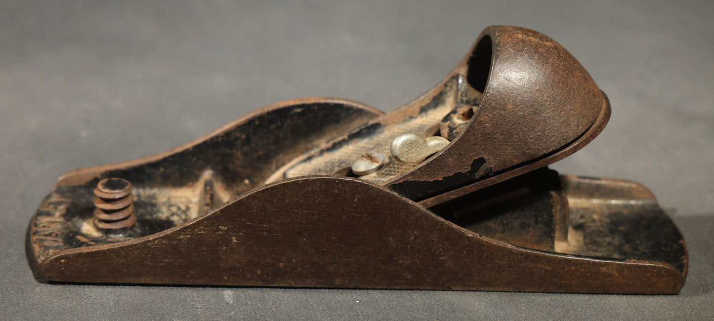 Trio of Vintage and Antique Stanley and Unbranded Metal Block Planes Including Stanley No. 220, Stanley Patent 2-18-13, and Made in U.S.A. Example