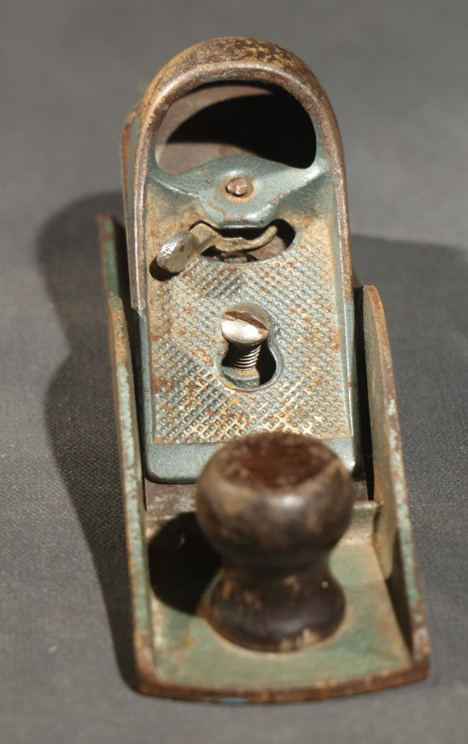 Trio of Vintage and Antique Stanley and Unbranded Metal Block Planes Including Stanley No. 220, Stanley Patent 2-18-13, and Made in U.S.A. Example