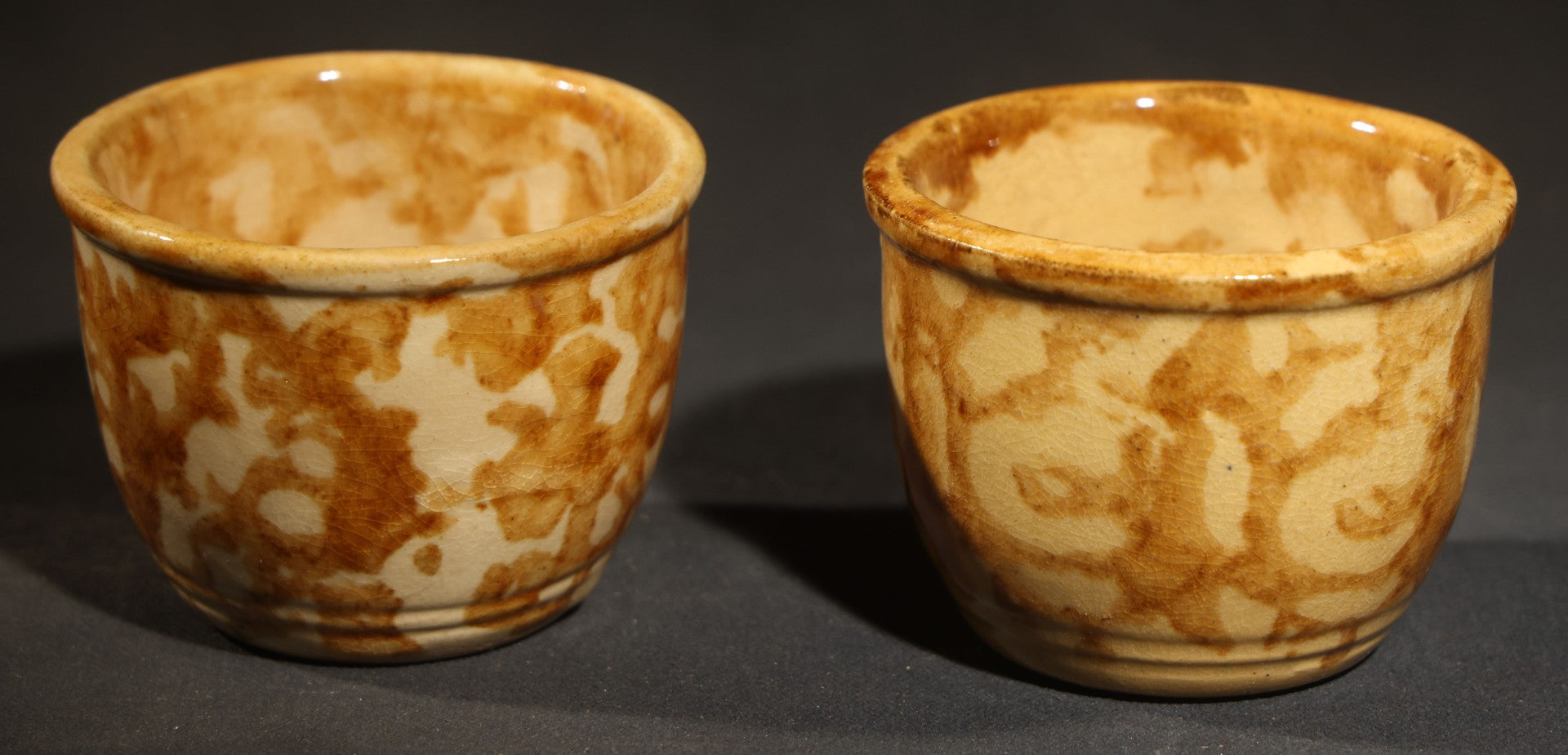 Pair of Antique Spongeware Pottery Custard Cups with Brown on Cream Sponged Decoration
