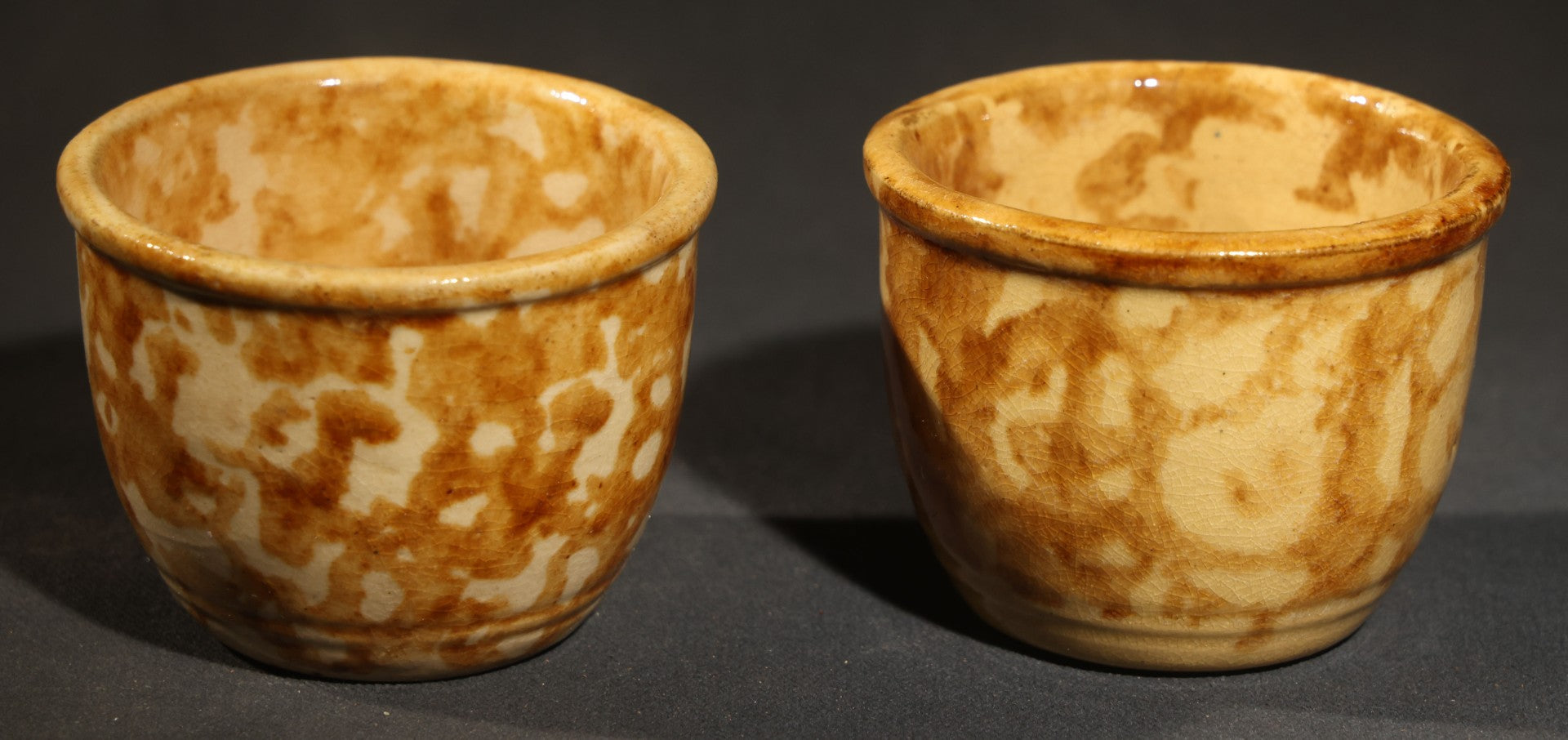 Pair of Antique Spongeware Pottery Custard Cups with Brown on Cream Sponged Decoration