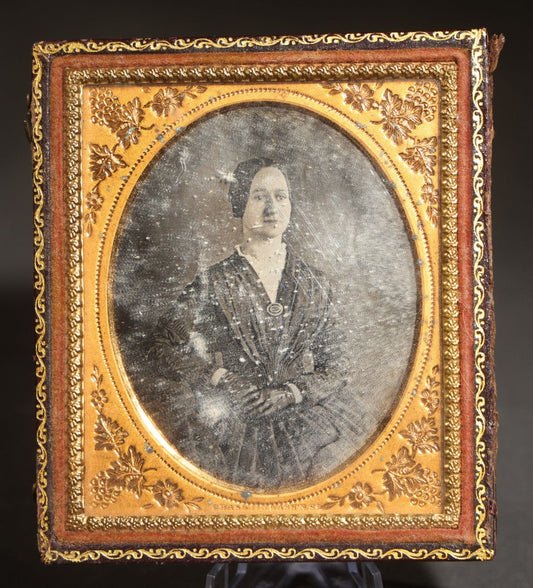 Antique 1/6th Plate Daguerreotype Photograph of a Young Woman with Brooch, Photographed by Chase, 175 Washington Street, in Half Leatherette Union Case