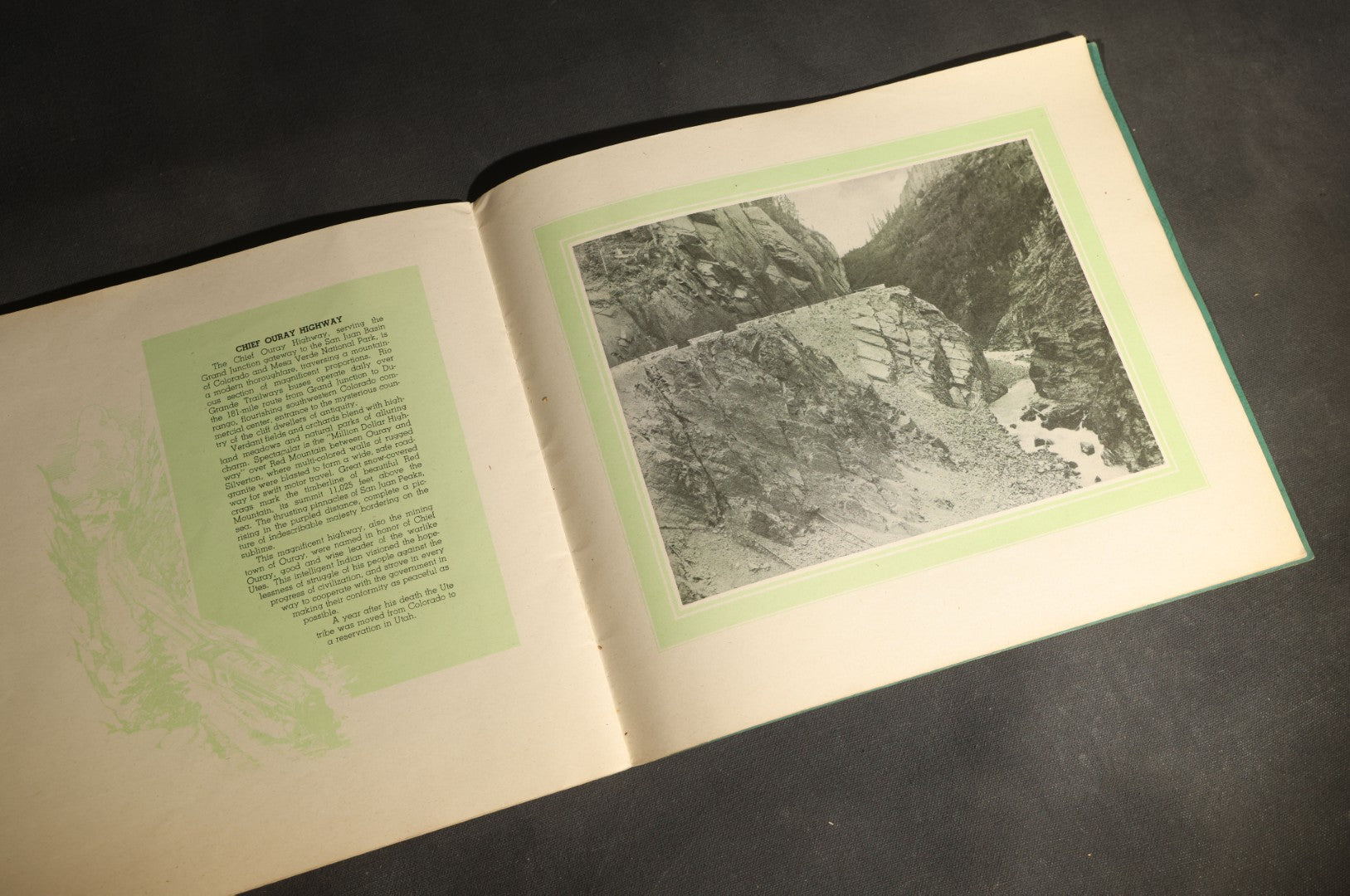 "Rocky Mountain Views on the Rio Grande, the Scenic Line of the World" Vintage Railroad Souvenir View Book, Denver & Rio Grande Western Railroad, Copyright 1943, Published by the Interstate Co., Chicago, Illinois