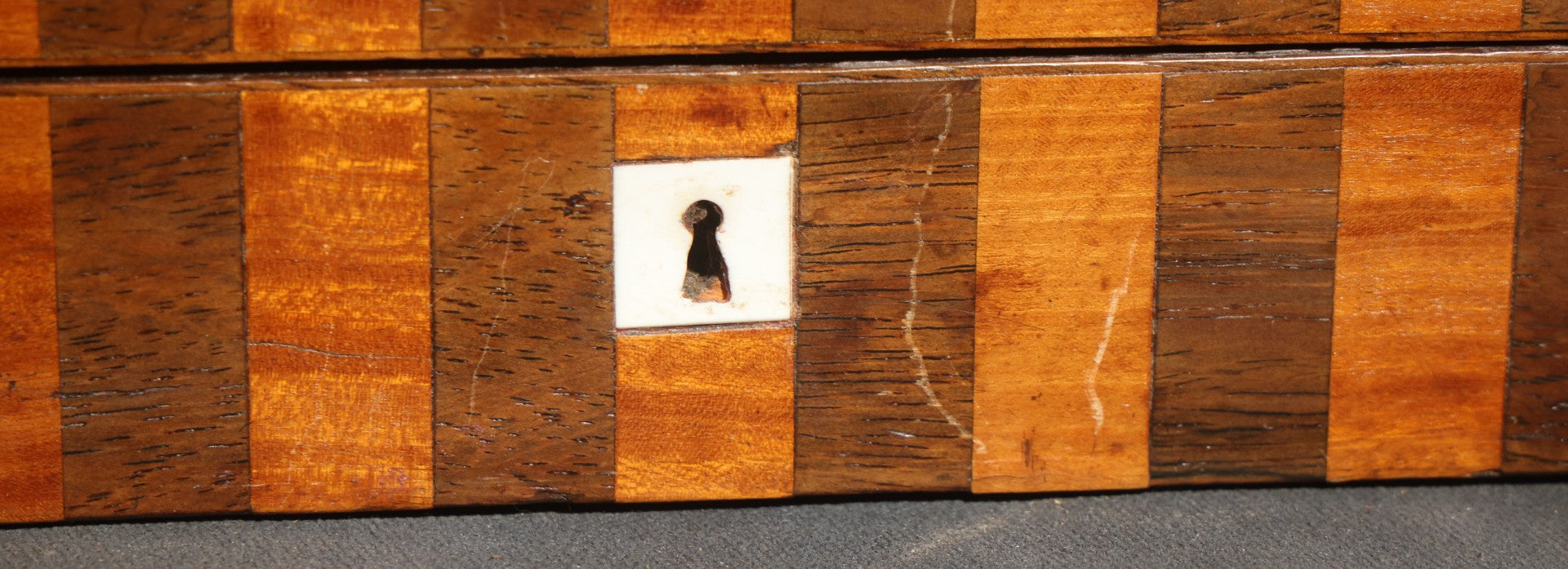 Antique Two-Tone Parquetry Wood Box with Bone Keyhole Escutcheon and Yellow Fabric Interior