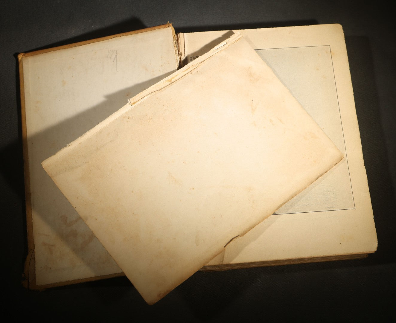 "The Sinking of the Titanic and Great Sea Disasters" Antique Illustrated Book, Edited by Logan Marshall, Copyright L.T. Myers, 1912, poor condition binding