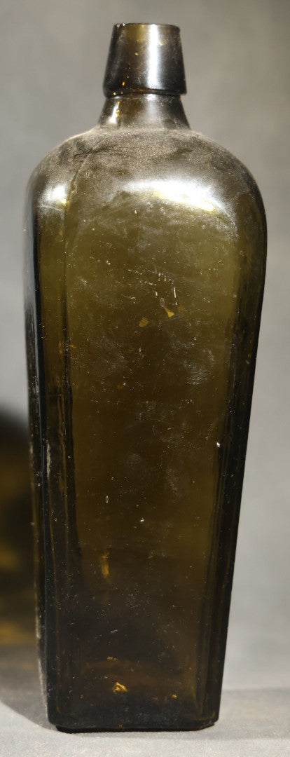 Grouping of Five Antique Case Bottles, Olive Green and Amber Glass, Tapered Square Form, Possible Gin Bottles, 19th Century & 20th century