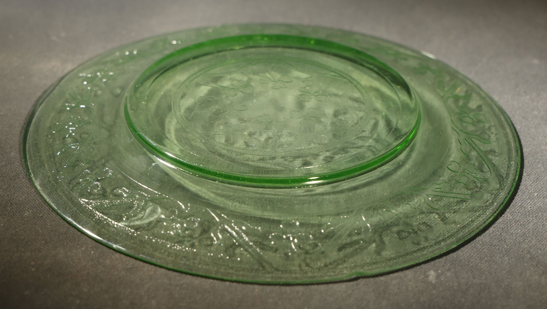 Vintage Uranium Glass Hazel Atlas Cloverleaf Pattern Plate with Embossed Shamrocks, Note Chipped