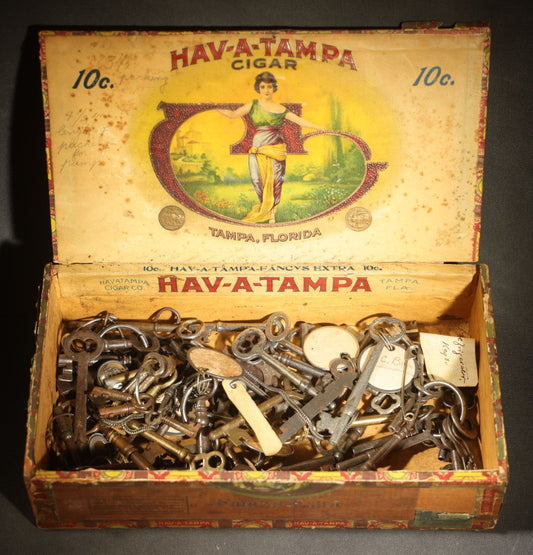 Vintage HAV-A-TAMPA 10 Cent Cigar Box Filled with Skeleton Keys, Tampa, Florida, As Found