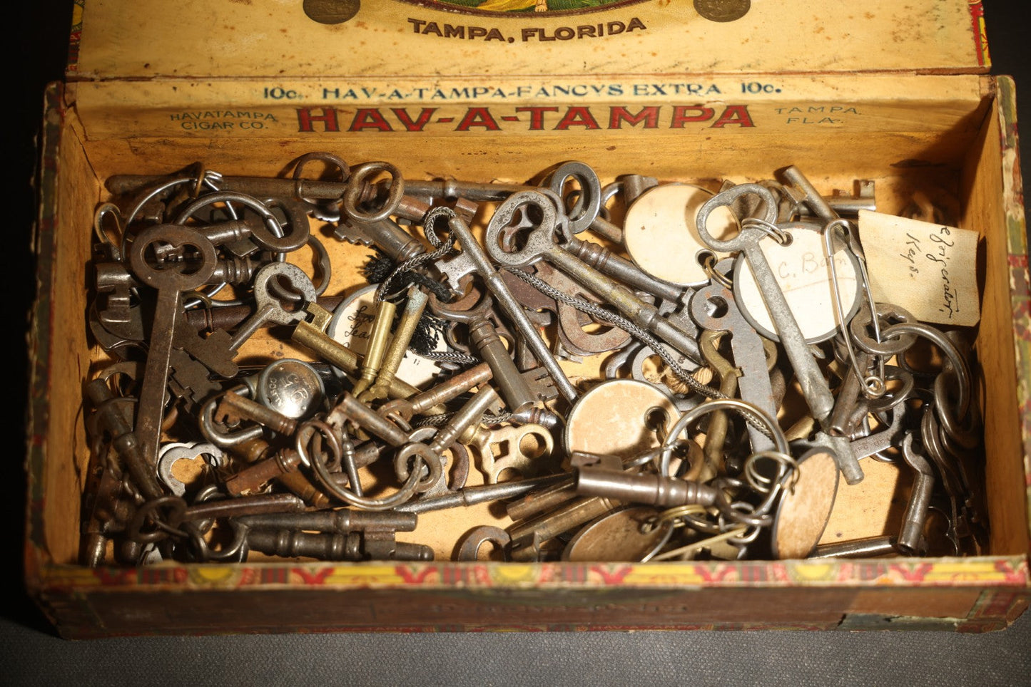 Vintage HAV-A-TAMPA 10 Cent Cigar Box Filled with Skeleton Keys, Tampa, Florida, As Found