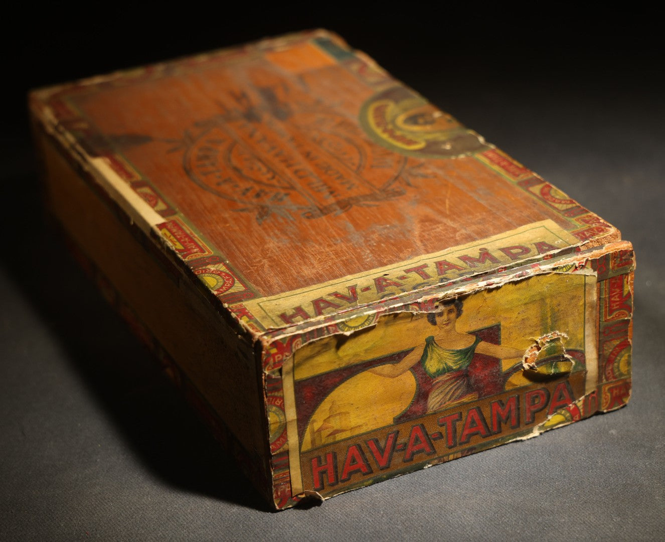 Vintage HAV-A-TAMPA 10 Cent Cigar Box Filled with Skeleton Keys, Tampa, Florida, As Found