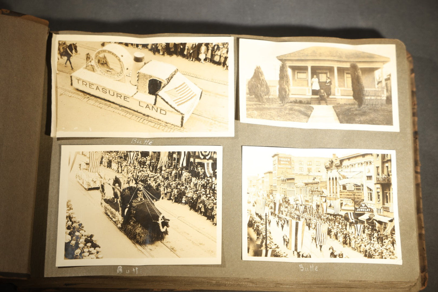 Antique Snapshot Photo Album Containing 200+ Snapshot Photographs, California Road Trip and Cross Country Travel Including Los Angeles, San Francisco, Catalina Island, Washington D.C., Niagara Falls, 1926-1930