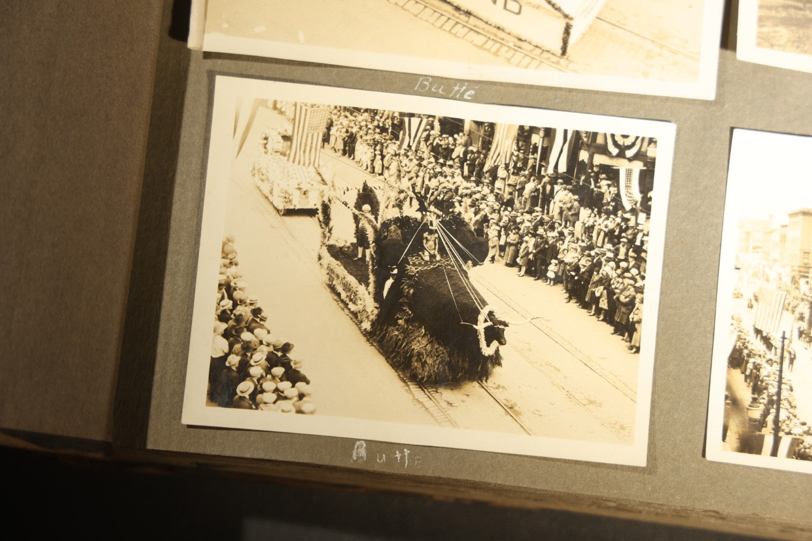 Antique Snapshot Photo Album Containing 200+ Snapshot Photographs, California Road Trip and Cross Country Travel Including Los Angeles, San Francisco, Catalina Island, Washington D.C., Niagara Falls, 1926-1930