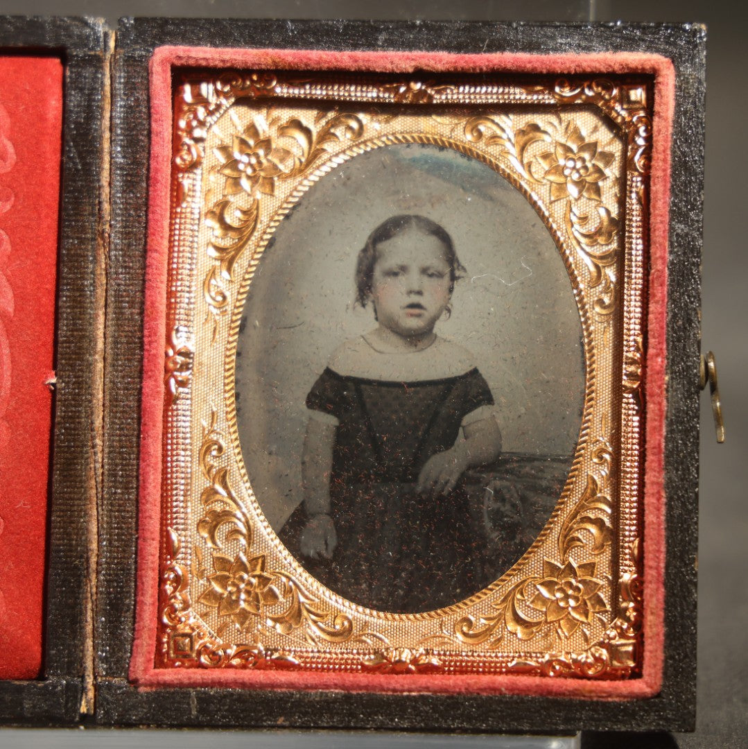Antique 1/9th Plate Tintype Photograph of a Young Girl in Off-Shoulders Dress in Full Intact Leatherette Union Case