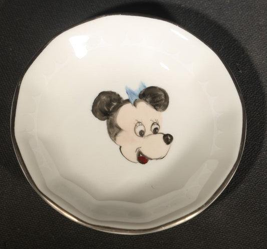 Vintage Minnie Mouse Miniature China Plate Designed for American Airlines, Mayer China by Interpace U.S.A., Supplied by Minners & Co.