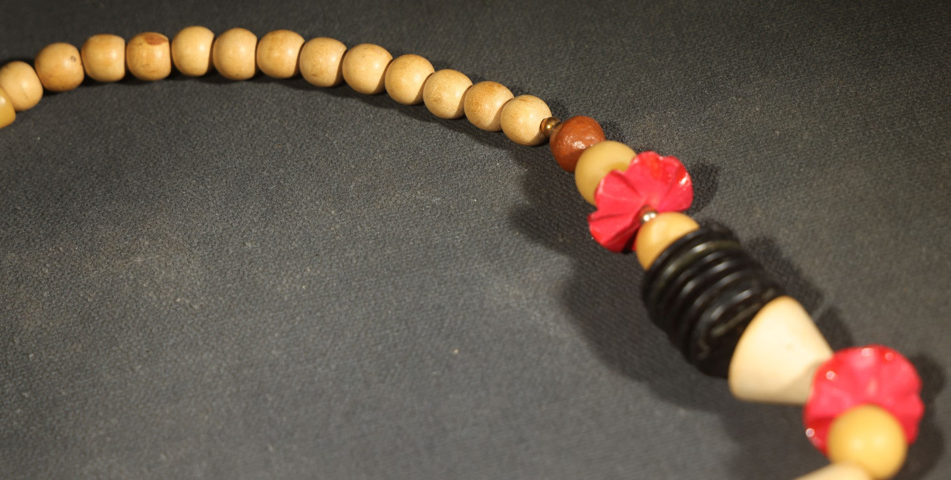 Vintage Mixed Media Beaded Necklace with Black Disc Beads, Red Elements, and Natural-Toned Round Beads