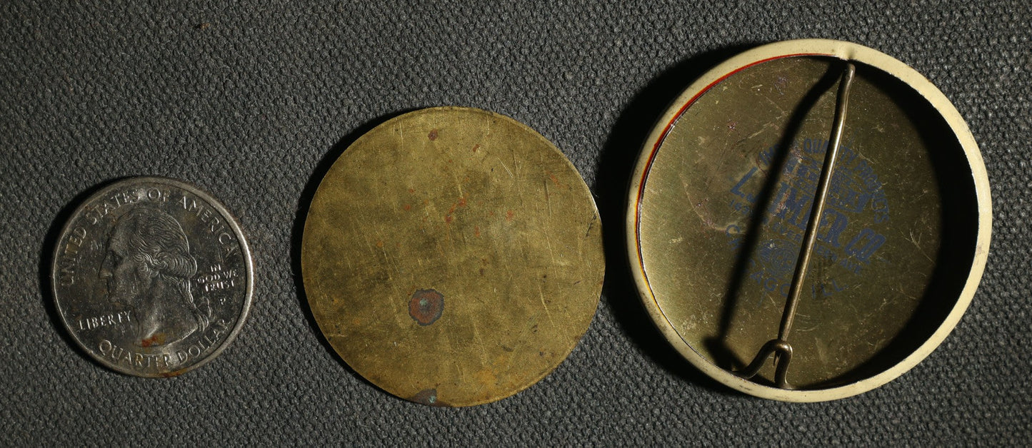 Pair of Advertising Items, Pure Leaf Lard and Snaider's Syrups