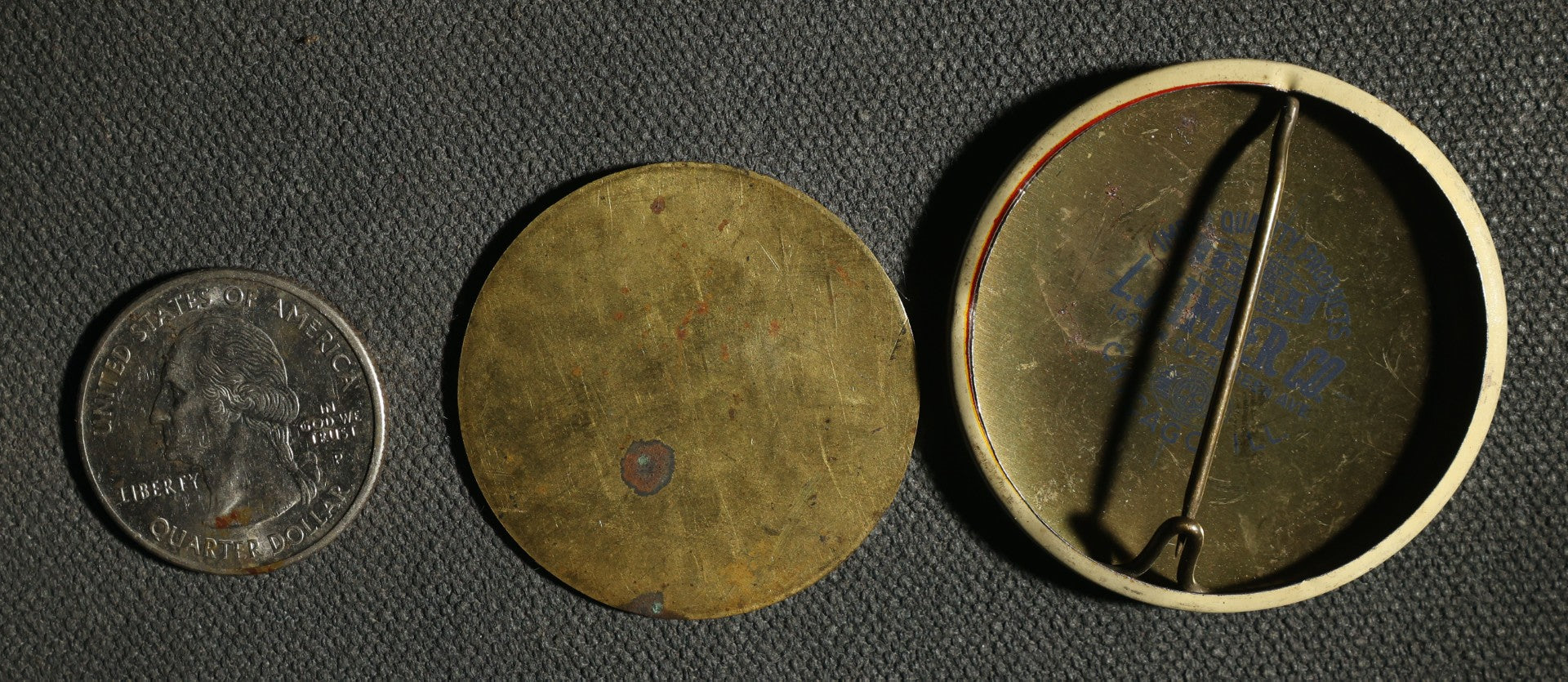 Pair of Advertising Items, Pure Leaf Lard and Snaider's Syrups