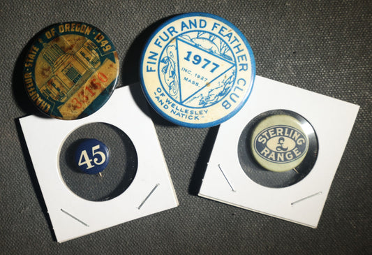 Four Buttons, Chauffer License State of Oregon 1949, Fin and Feathre Club of Wellesley and Natick Mass 1977, Sterling Range, and "45"