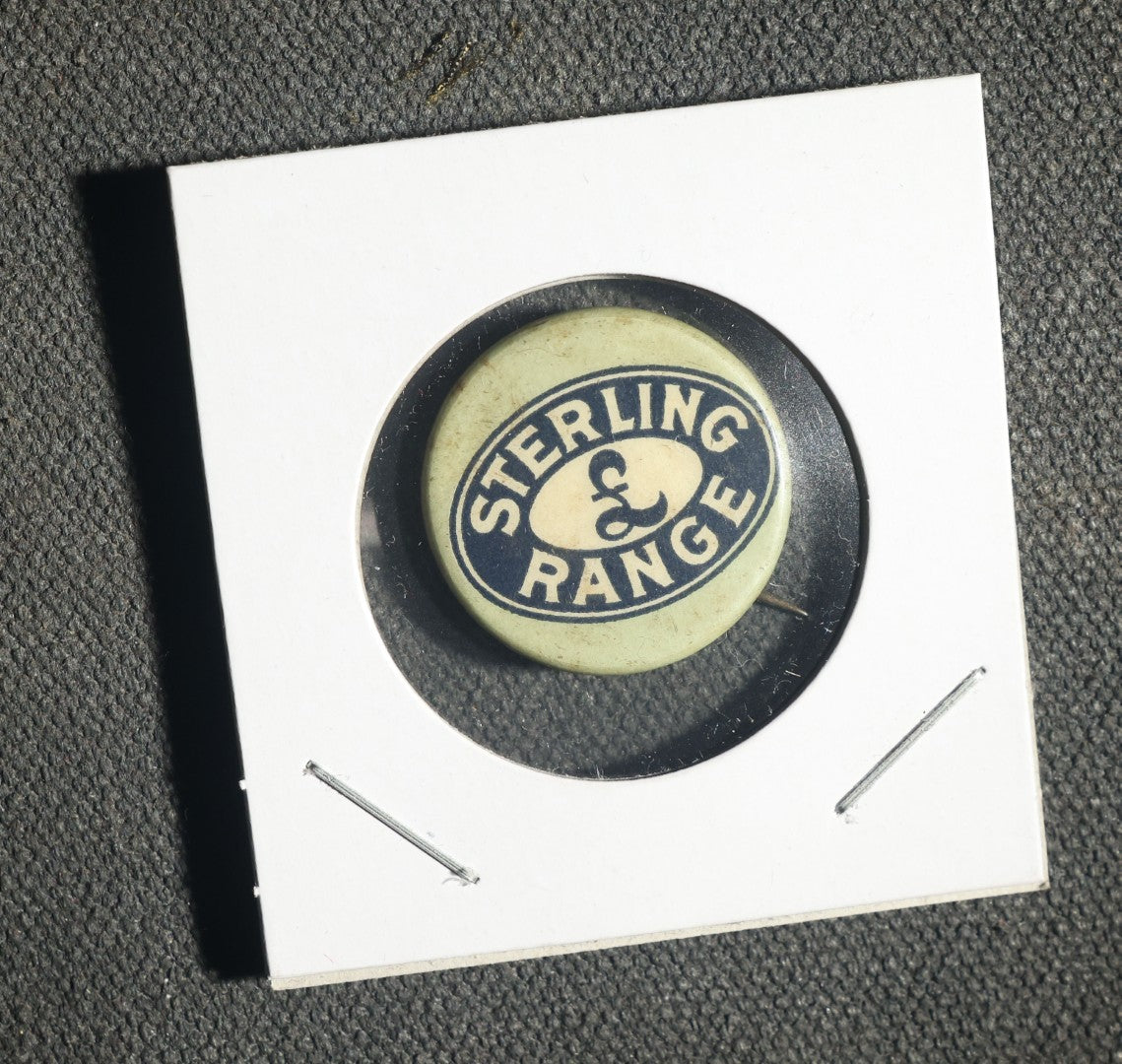 Four Buttons, Chauffer License State of Oregon 1949, Fin and Feathre Club of Wellesley and Natick Mass 1977, Sterling Range, and "45"