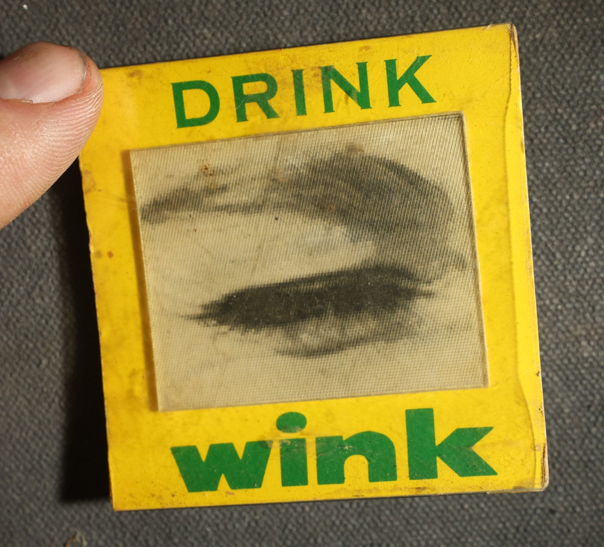 Drink Wink Lenticular Animated Eye Pin