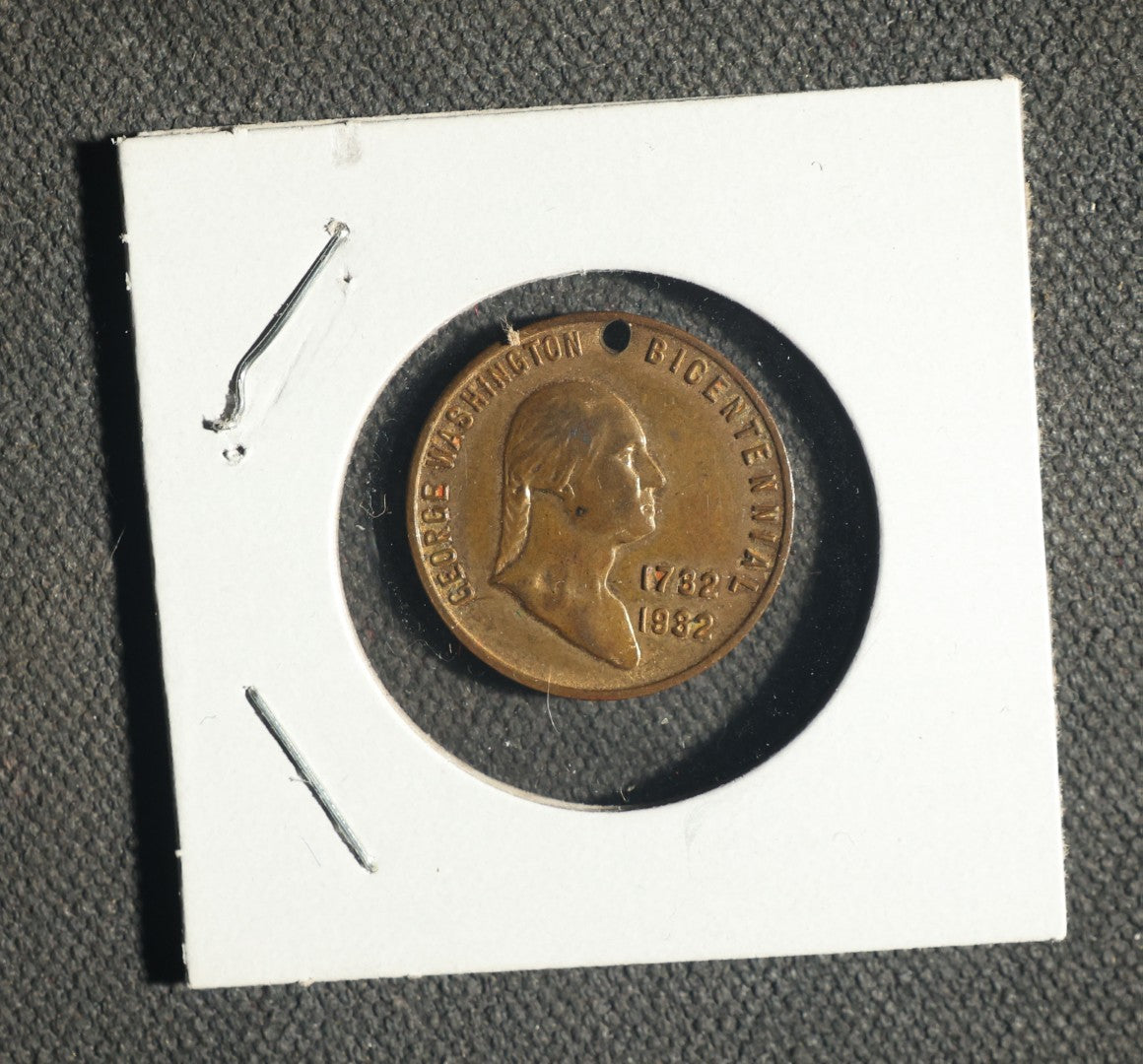 Trio of George Washington Items Including Two Pins and Bicentennial Coin