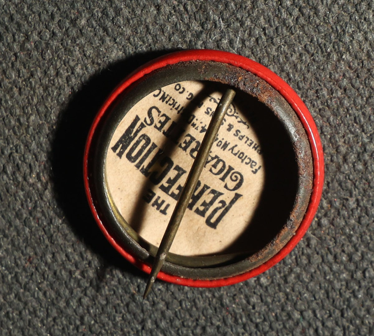 Four Buttons, Comic Sayings - "You Know Me Bill," "It Can't Be Done with a Maekup," Etc., Advertisements for Perfection Cigarettes