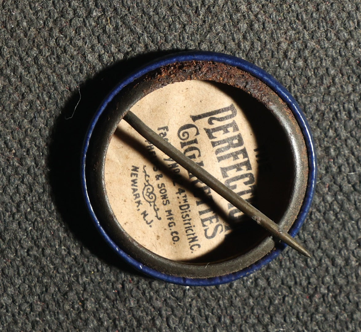 Four Buttons, Comic Sayings - "Hello Bill," "Stick to It, Kid," "I'm the Boy," "Be Reasonable!," Advertisements for Perfection Cigarettes