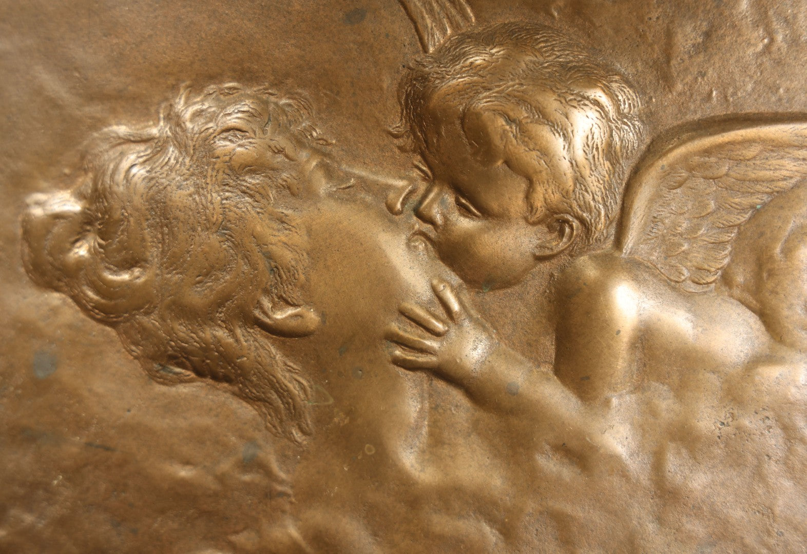 Antique Bronze Relief Plaque of Cupid Kissing Psyche with Hanging Loop, Manufactured by Glauber, Cleveland, Ohio
