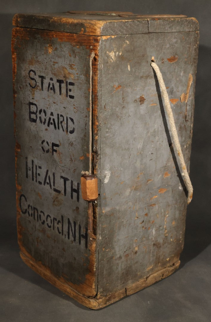 Antique New Hampshire State Board of Health Glass Bottle in Wooden Carrying Box, Concord, New Hampshire