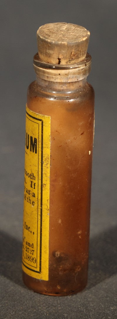 Trio of Antique Labeled Bottles including Listerine from Paxson & Rockefeller Co. of Butte, Montana, No. 4711 Eau de Cologne Smelling Salts by Mulhens & Kropff, and Whitman Toothache Gum
