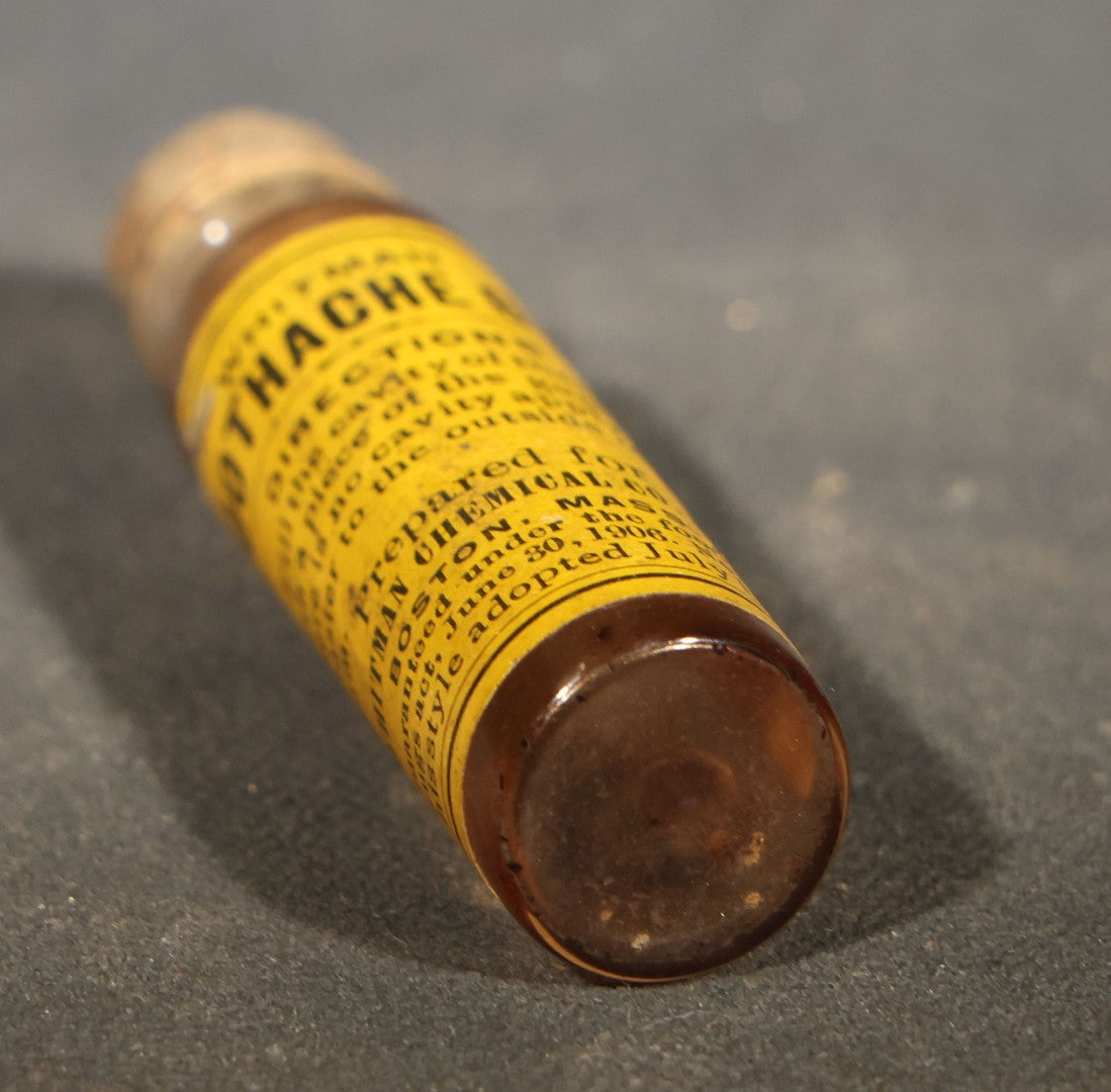 Trio of Antique Labeled Bottles including Listerine from Paxson & Rockefeller Co. of Butte, Montana, No. 4711 Eau de Cologne Smelling Salts by Mulhens & Kropff, and Whitman Toothache Gum