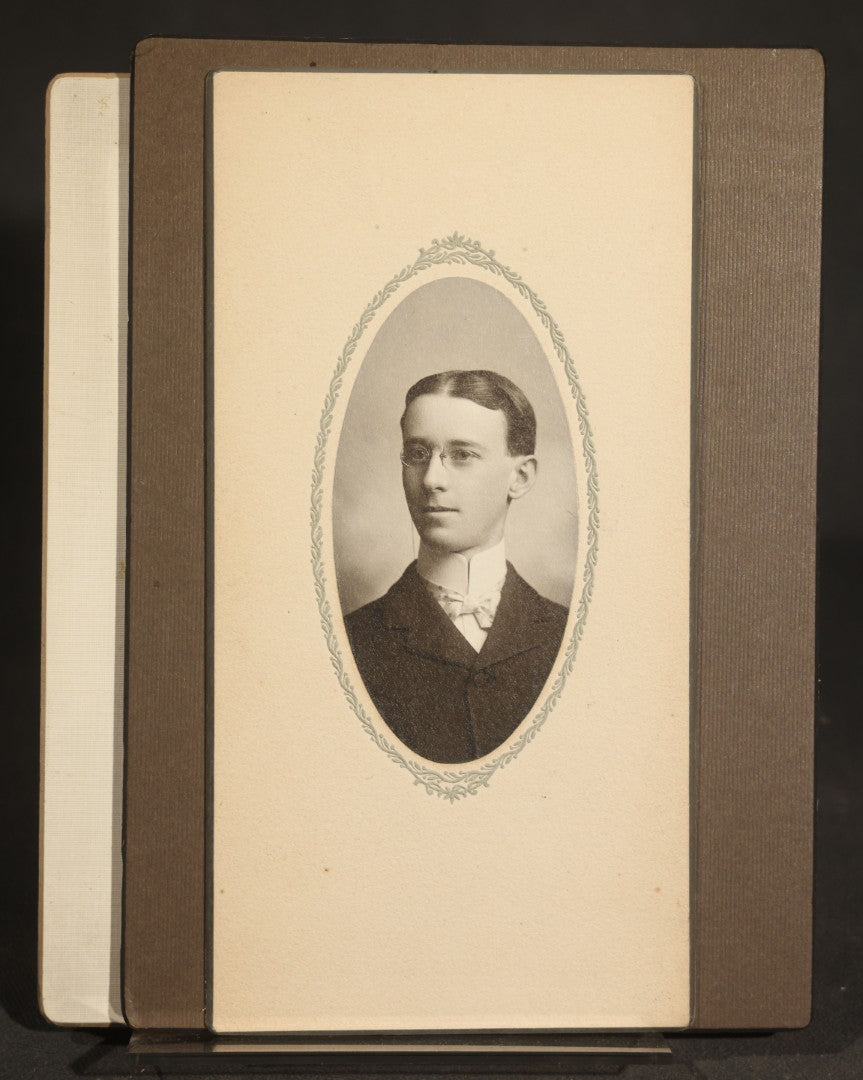 Grouping of 11 Antique Cabinet Card Photographs of Men and Women including Blackstone's of Galesburg, Illinois