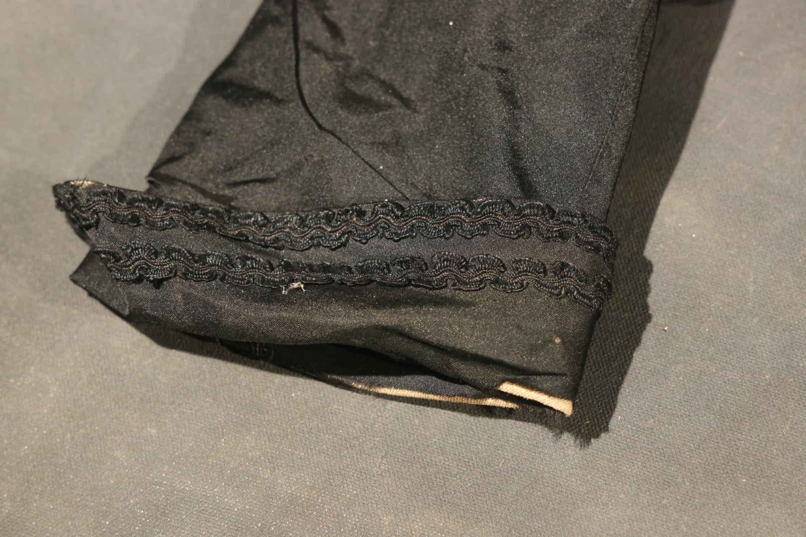Antique Black Victorian / Edwardian Bodice with Braided Trim and Contrast Front Edging