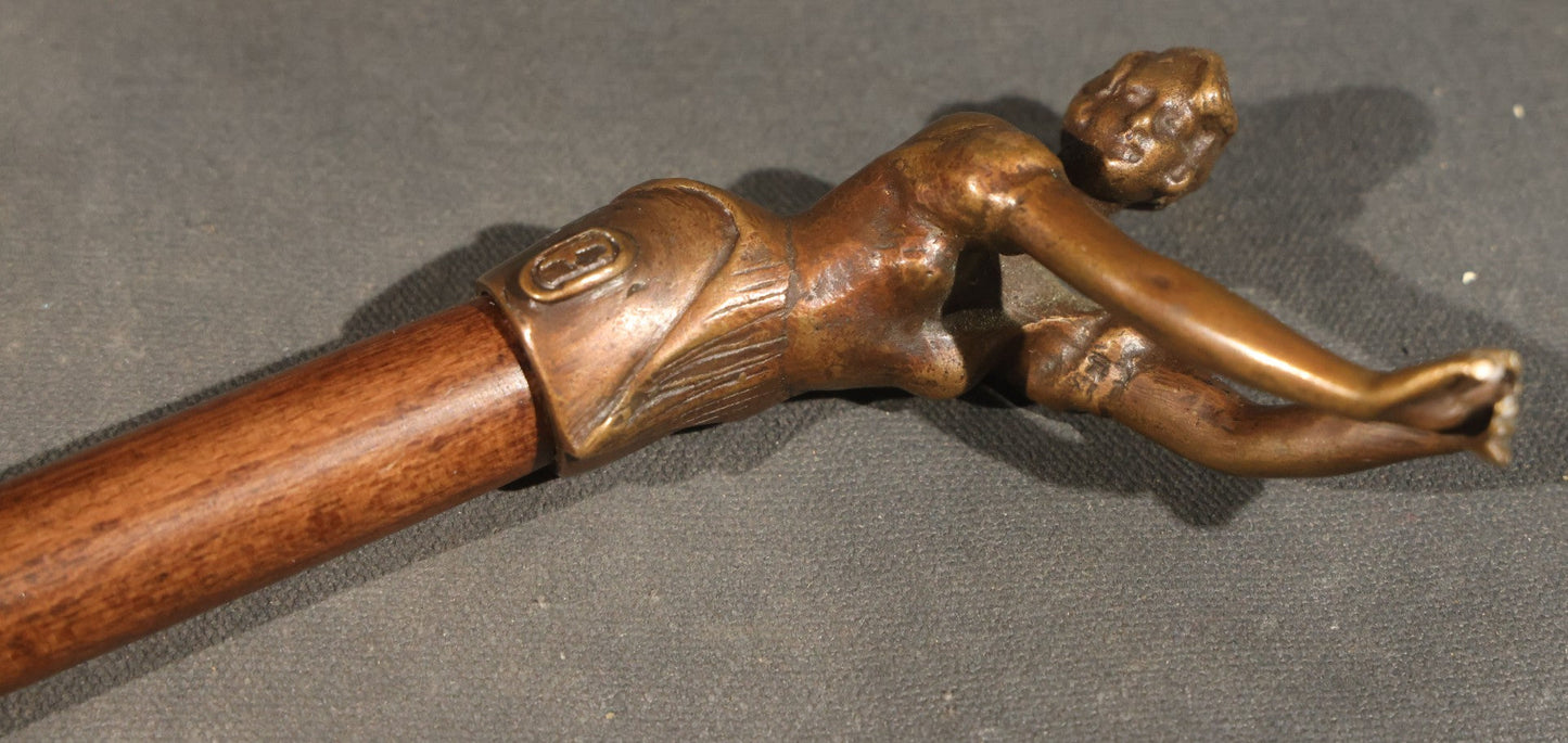 Modern Figural Lost Wax Cast Bronze and Beechwood Walking Cane with "Woman Swimmer" Handle, Manufactured by Tienda de Bastones, Spain