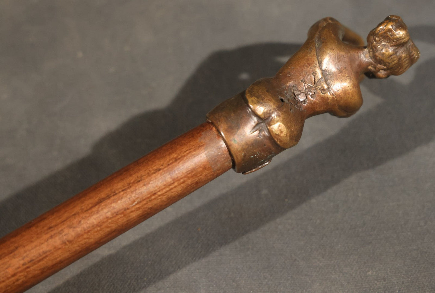 Modern Figural Lost Wax Cast Bronze and Beechwood Walking Cane with "Woman Swimmer" Handle, Manufactured by Tienda de Bastones, Spain