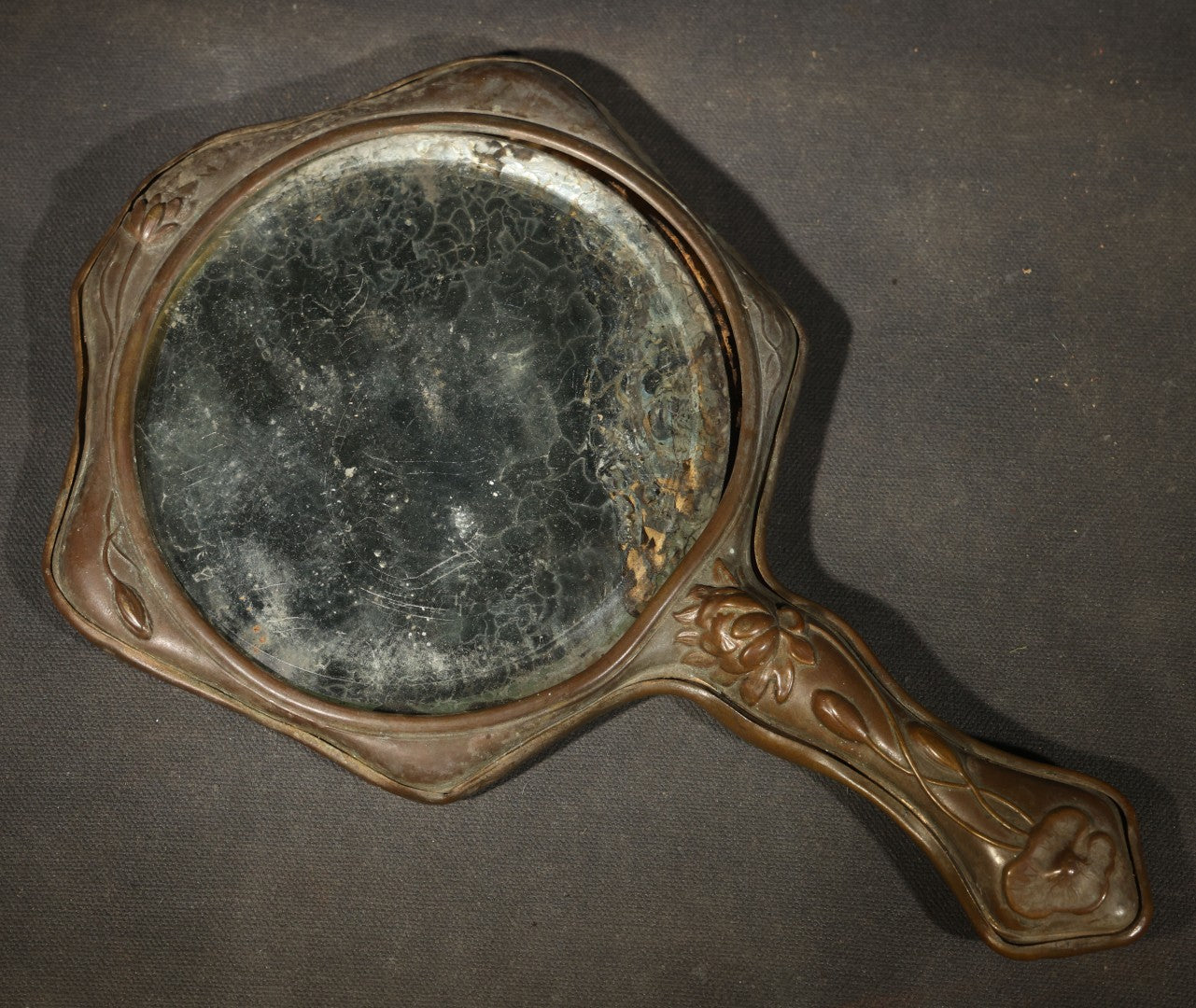 Antique Art Nouveau Repoussé Copper Hand Mirror with Woman and Water Lily Motif, note Mirror in Poor Condition