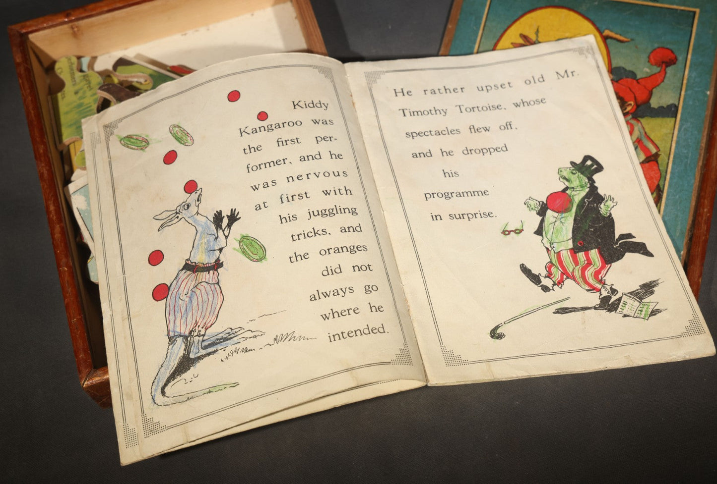 Antique Dean & Son "A Travelling Circus" Double Dissected Puzzle, Dean's Merry Series No. 3, with Illustrated Story Booklet in Wooden Box, Made in England