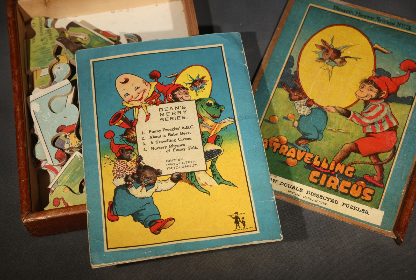 Antique Dean & Son "A Travelling Circus" Double Dissected Puzzle, Dean's Merry Series No. 3, with Illustrated Story Booklet in Wooden Box, Made in England