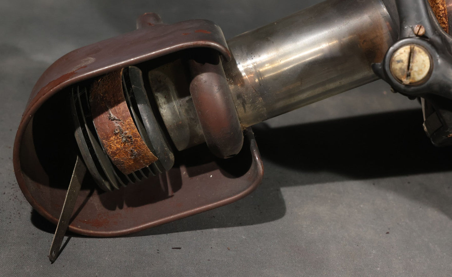 Antique X-Ray Tube Assembly Salvaged from a Ritter X-Ray Machine, Manufactured by Ritter Dental Mfg. Co., Rochester, New York, Circa 1915
