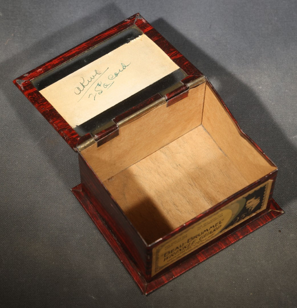 Antique "Beau-Brummel" Wrinkle Guard Tin Counter Display Box with Glass Lid, Men's Collar Accessory, Patented May 1926, 25 Cents