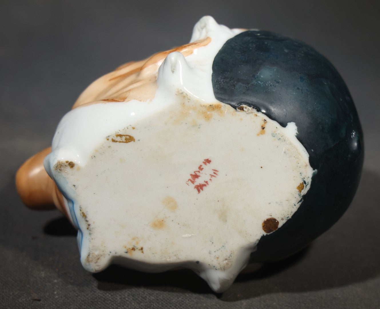 Vintage Figural Open-Mouth Man Ceramic Ashtray with Bee on Nose, Made in Japan
