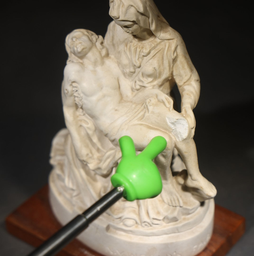 Vintage Michelangelo "Pieta" Souvenir Figurine from the 1964-65 New York World's Fair Vatican Pavilion on Wood Base, Chipped