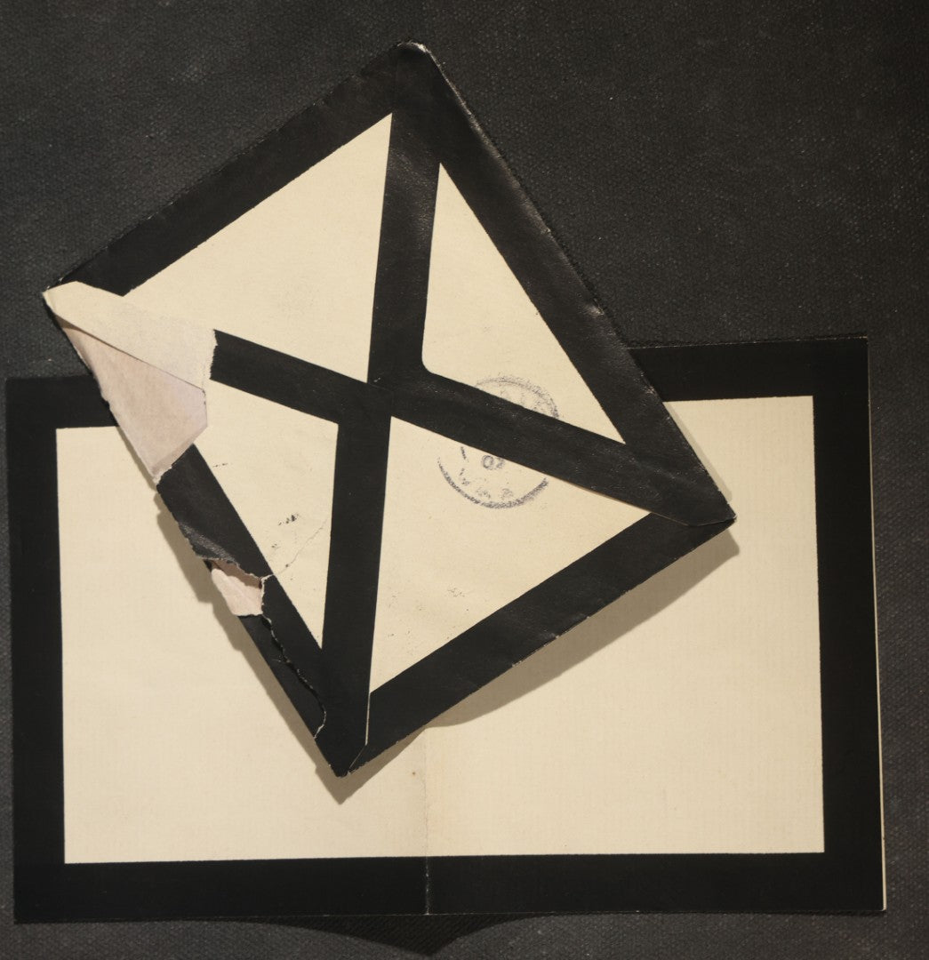 Pair of Antique French Mourning Correspondence with Black-Bordered Envelopes and Letters, Addressed to Gonfaron, Var and Chateaudun, Circa 1890s-1907