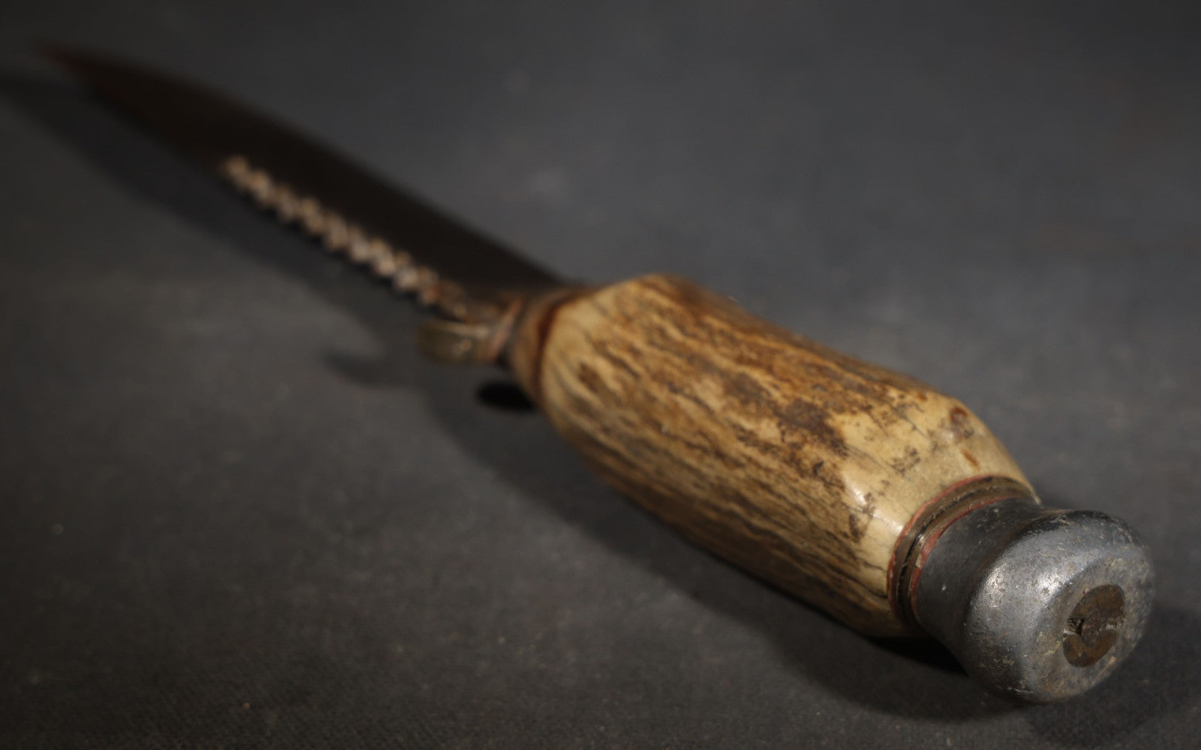 Vintage Stag-Handled Hunting Knife with Saw-Tooth Spine, Manufactured by Robert Klaas, Solingen, Germany