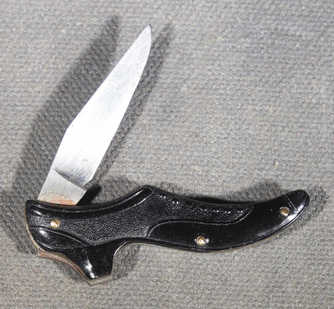Antique Union Lumber Co. Advertising Folding Pocket Knife with Shoe-Shaped Handle