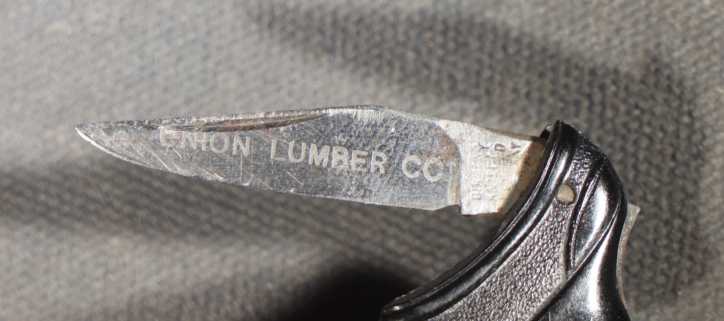 Antique Union Lumber Co. Advertising Folding Pocket Knife with Shoe-Shaped Handle