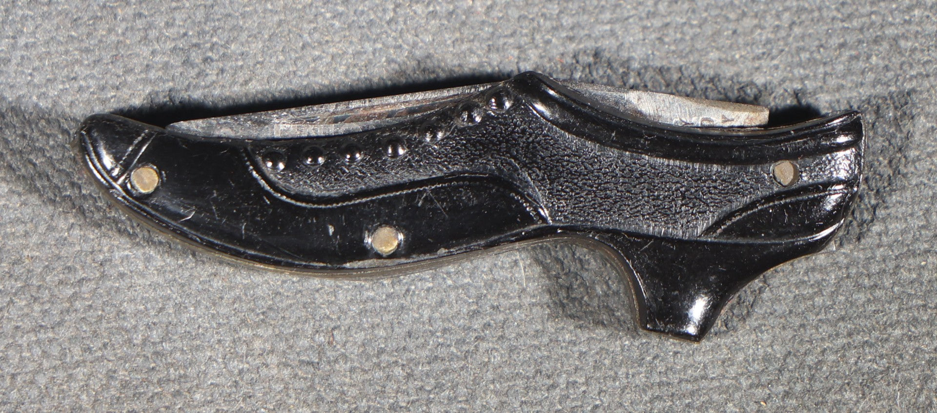 Antique Union Lumber Co. Advertising Folding Pocket Knife with Shoe-Shaped Handle