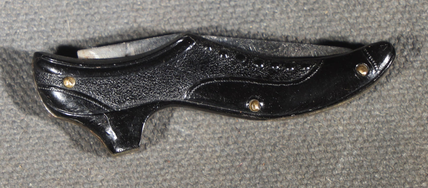 Antique Union Lumber Co. Advertising Folding Pocket Knife with Shoe-Shaped Handle
