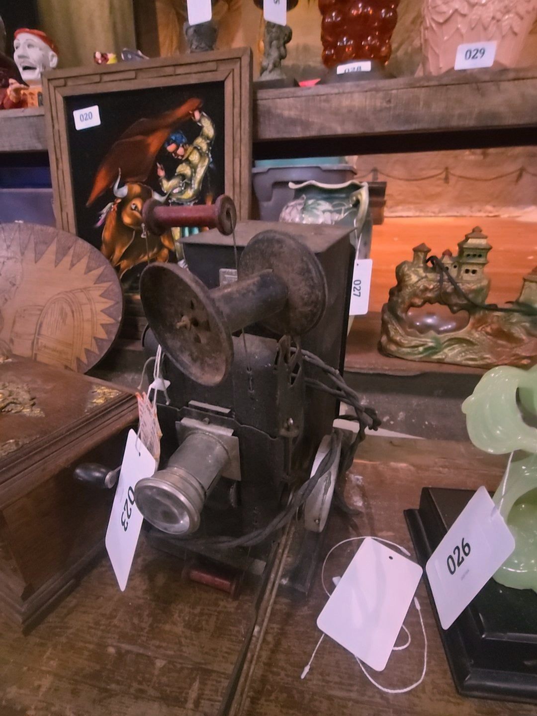 Keystone movie graph projector