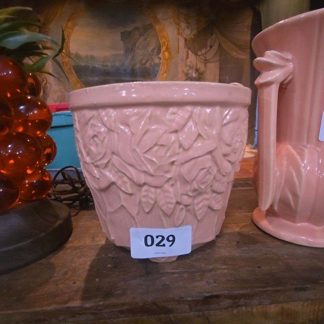 McCoy pink planter